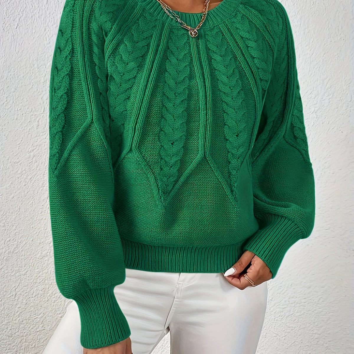Women's Relaxed Cable-Knit Sweater