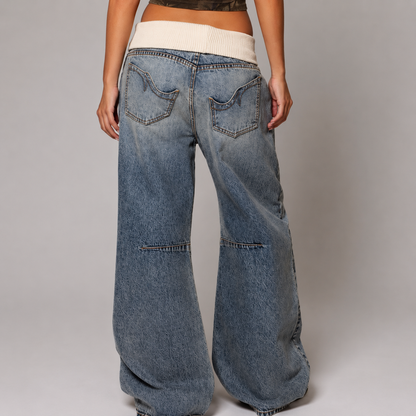 Wide-Leg Baggy Jeans with Ribbed Waistband and Curved Seam Details