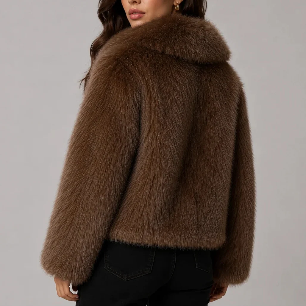 Women's Cropped Textured Jacket with Oversized Collar and Long Sleeves