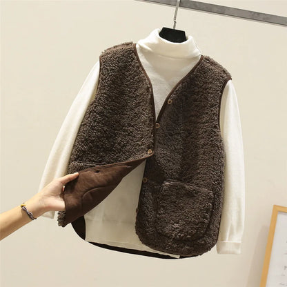 Women's Teddy-Texture Button-Front Vest with Patch Pockets