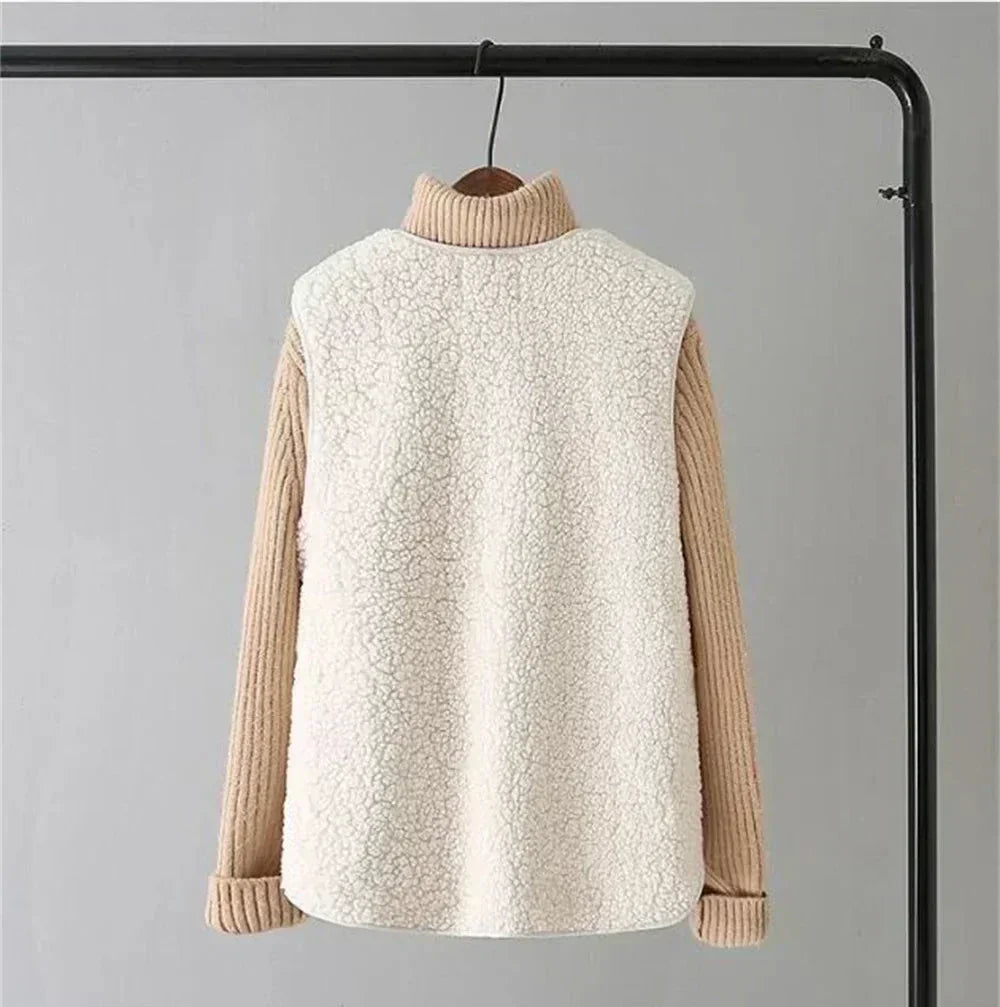 Women's Teddy-Texture Button-Front Vest with Patch Pockets