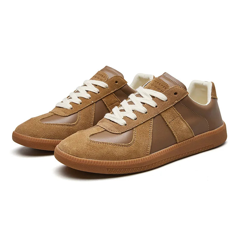 Men's Retro Low-Top Lace-Up Sneakers with Paneled Upper