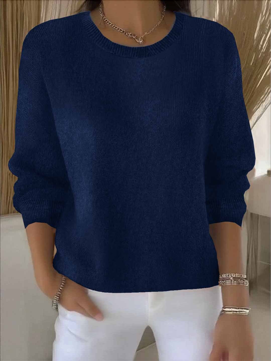 Women's Relaxed Round-Neck Knit Sweater