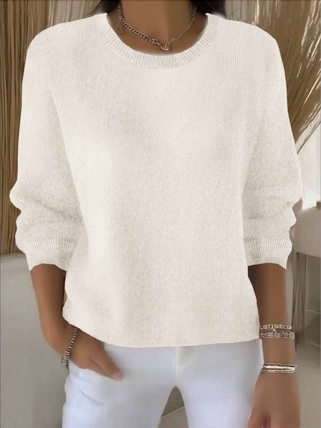 Women's Relaxed Round-Neck Knit Sweater