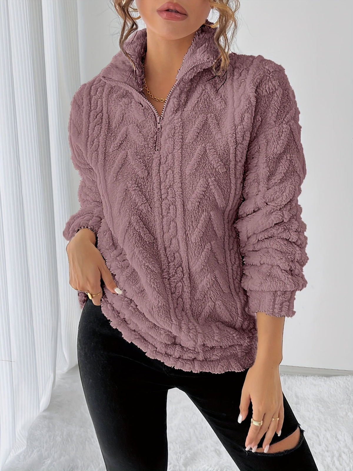 Women's Cable-Texture Crewneck Pullover