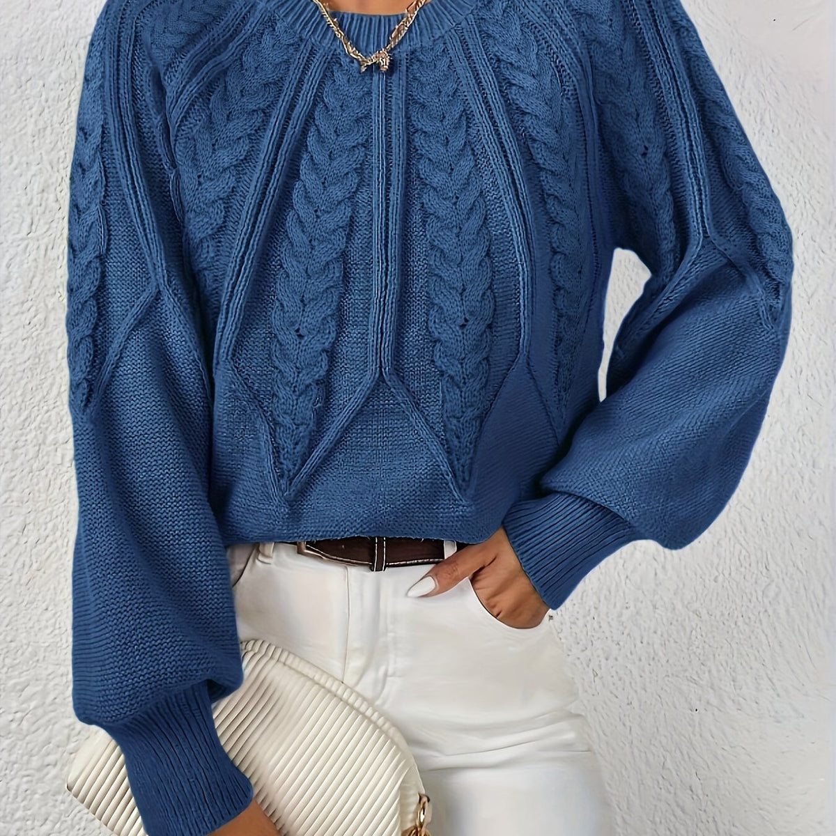Women's Relaxed Cable-Knit Sweater