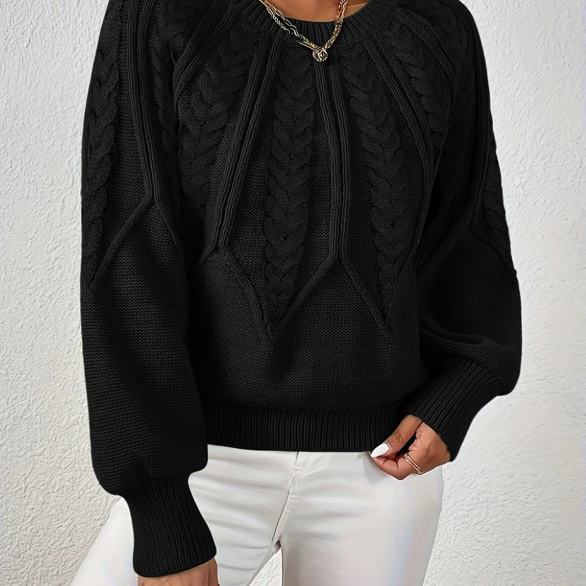 Women's Relaxed Cable-Knit Sweater